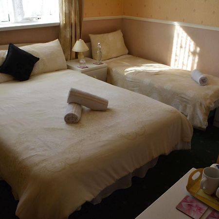 Holm Lea Hotel Blackpool Bagian luar foto