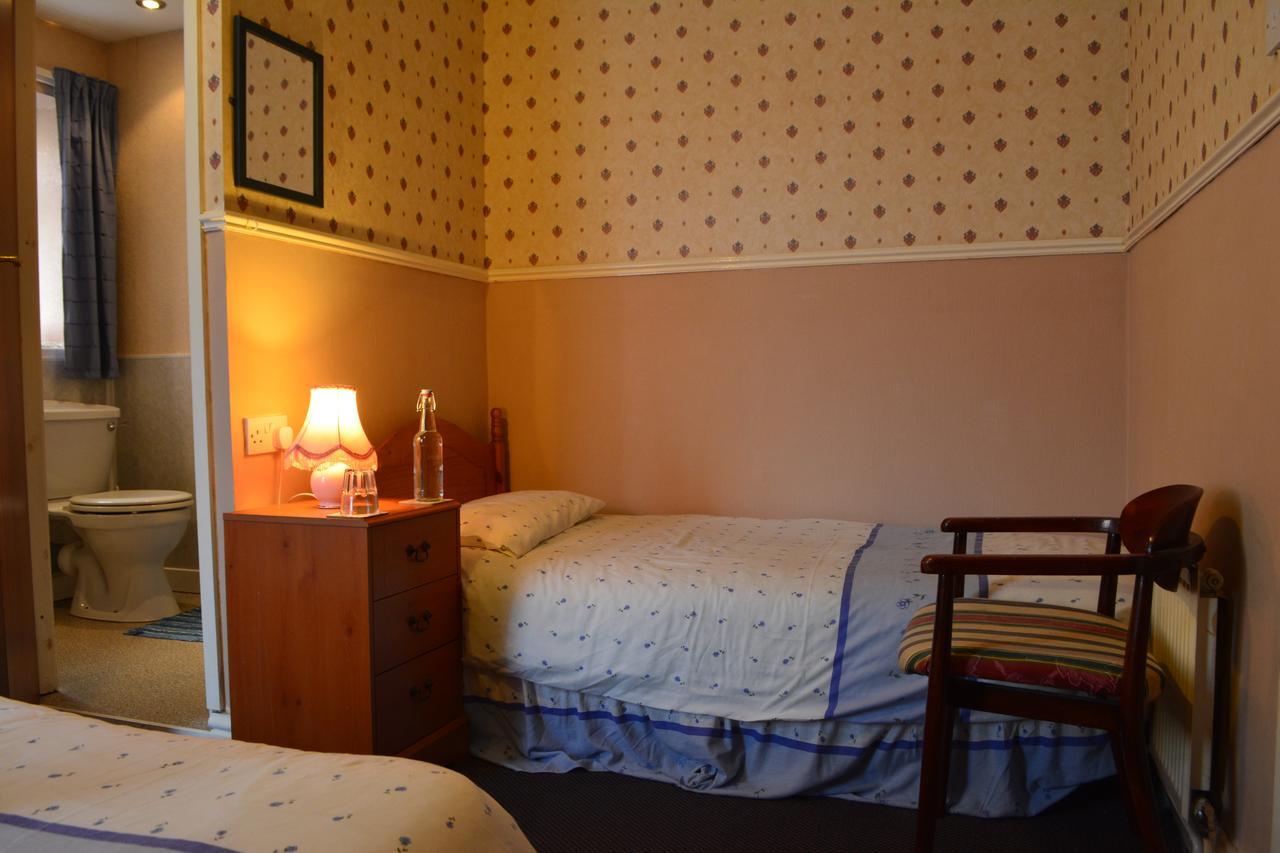 Holm Lea Hotel Blackpool Bagian luar foto