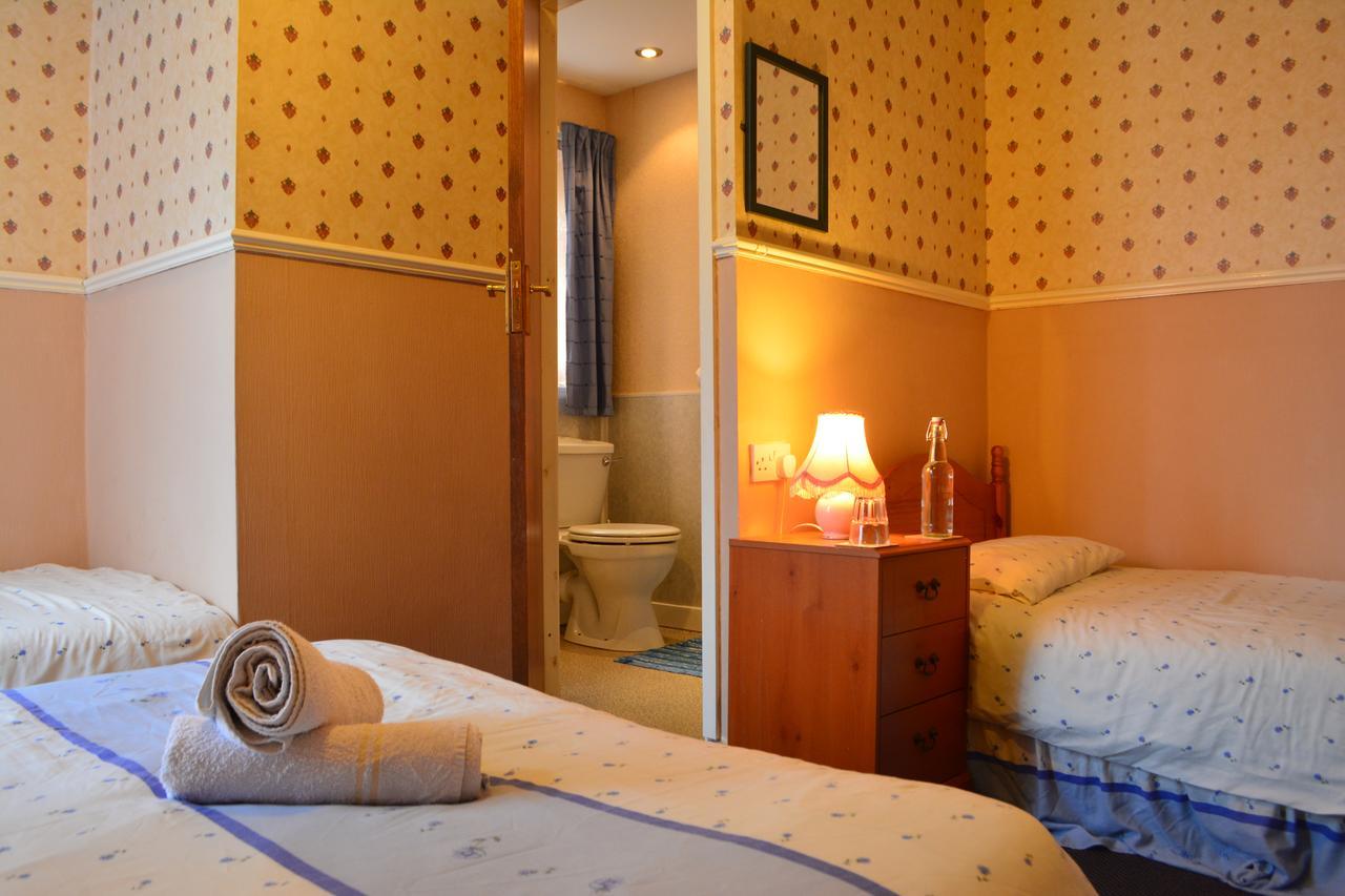 Holm Lea Hotel Blackpool Bagian luar foto
