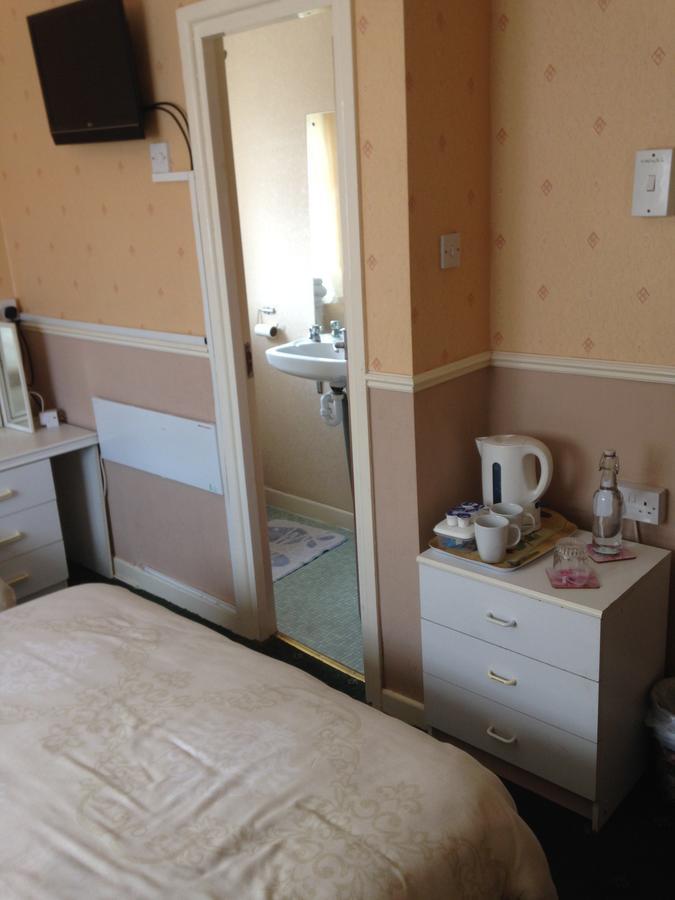 Holm Lea Hotel Blackpool Bagian luar foto