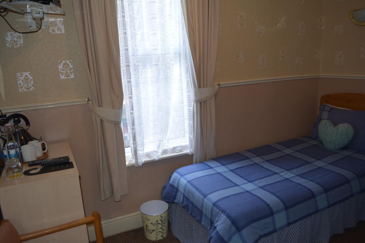 Holm Lea Hotel Blackpool Bagian luar foto