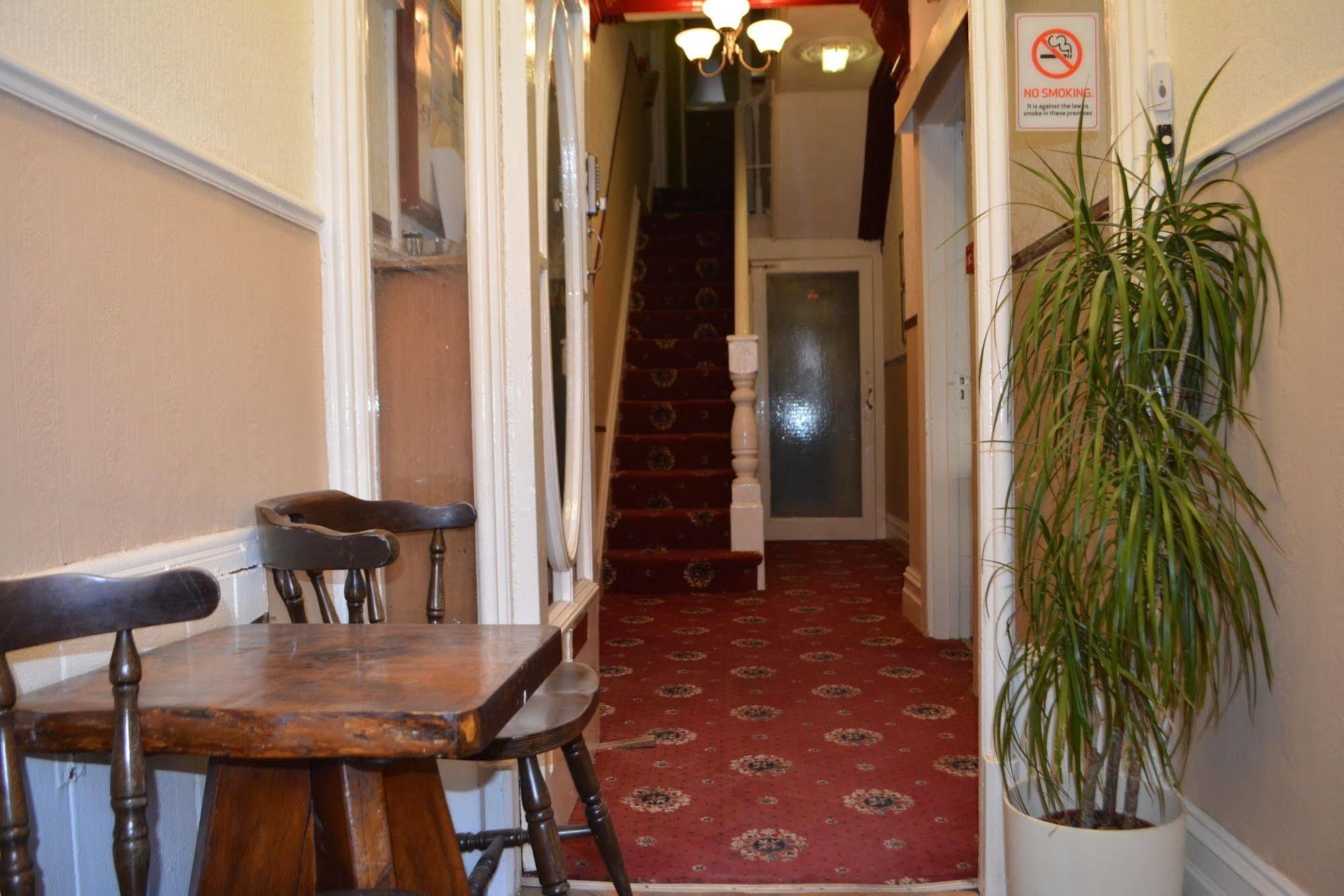 Holm Lea Hotel Blackpool Bagian luar foto