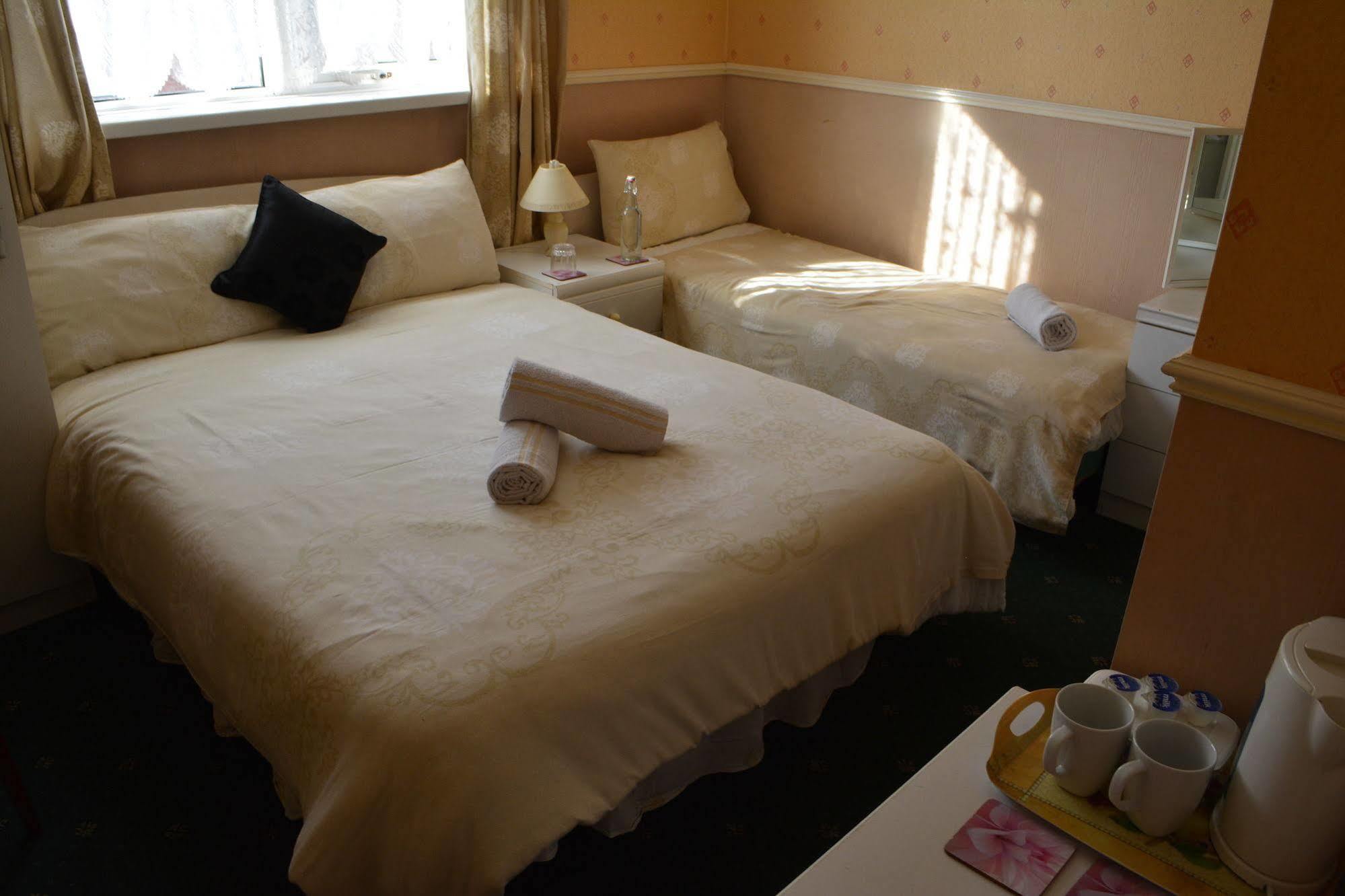 Holm Lea Hotel Blackpool Bagian luar foto