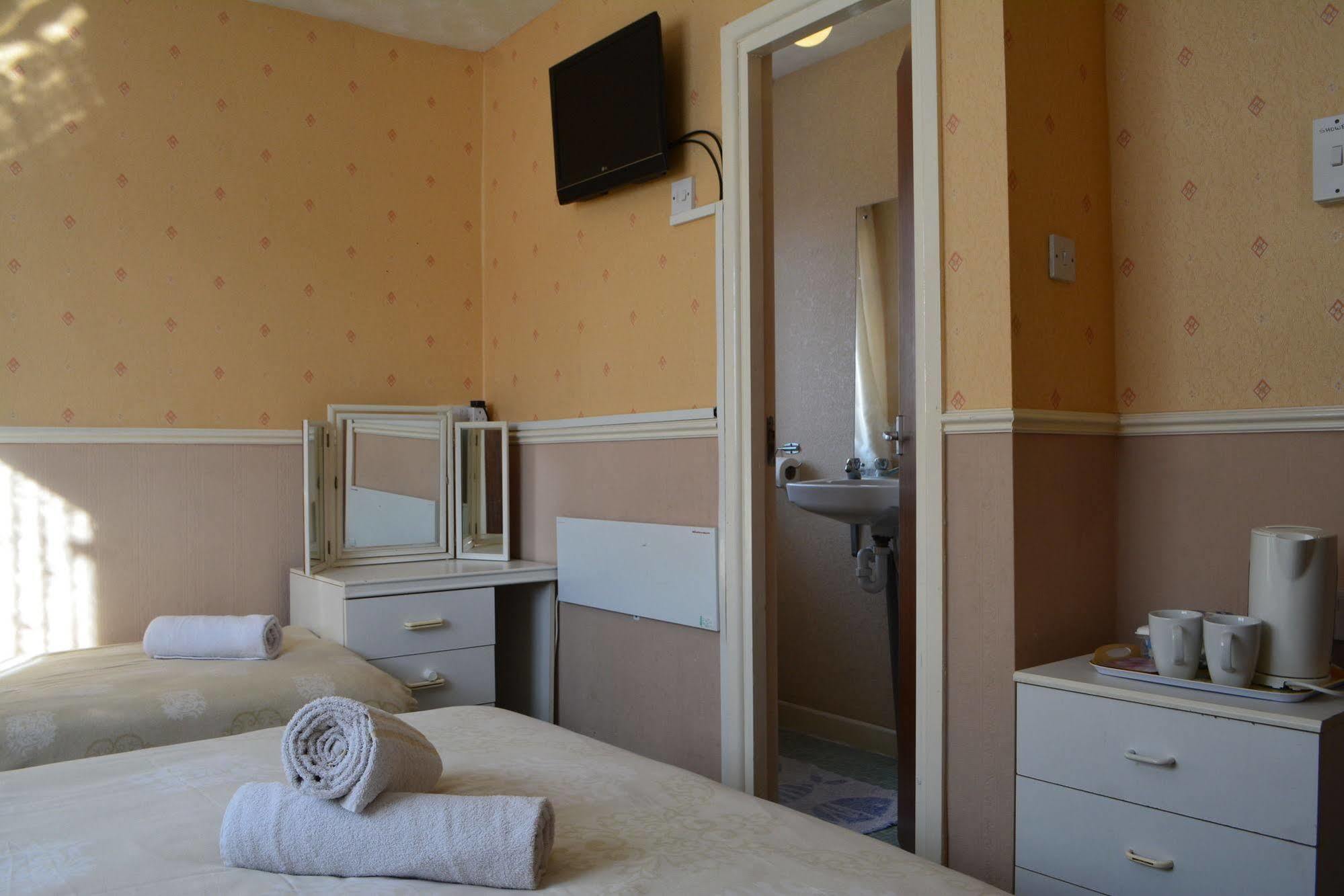 Holm Lea Hotel Blackpool Bagian luar foto