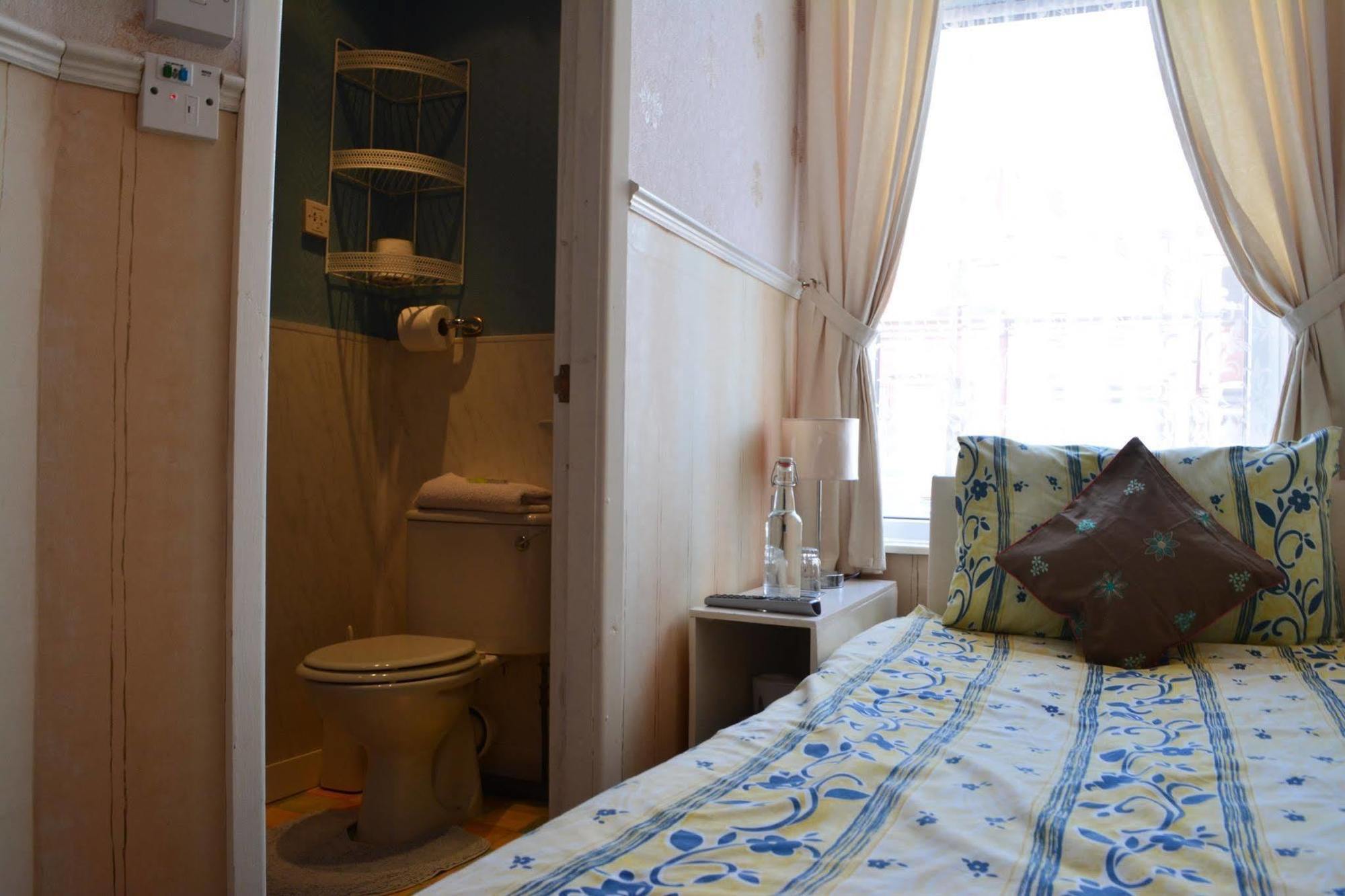 Holm Lea Hotel Blackpool Bagian luar foto