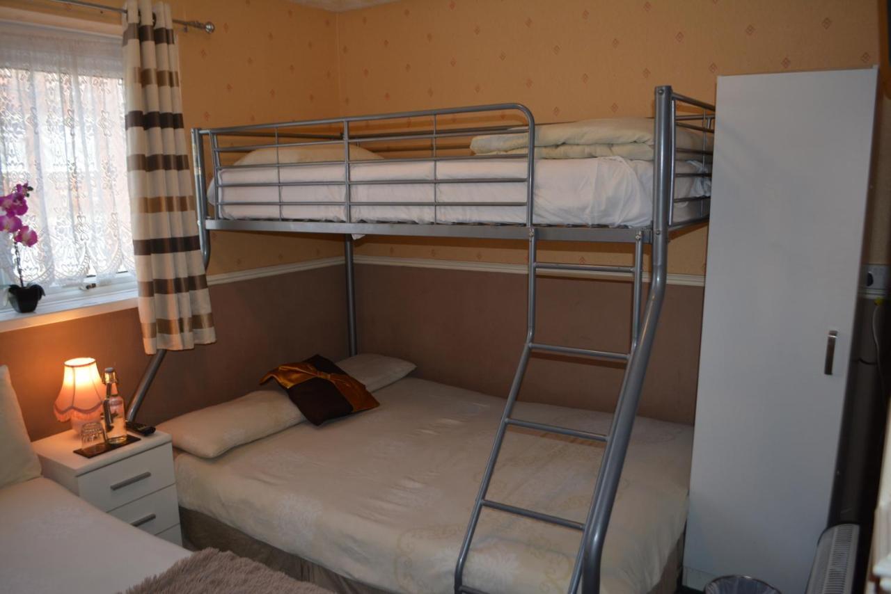 Holm Lea Hotel Blackpool Bagian luar foto