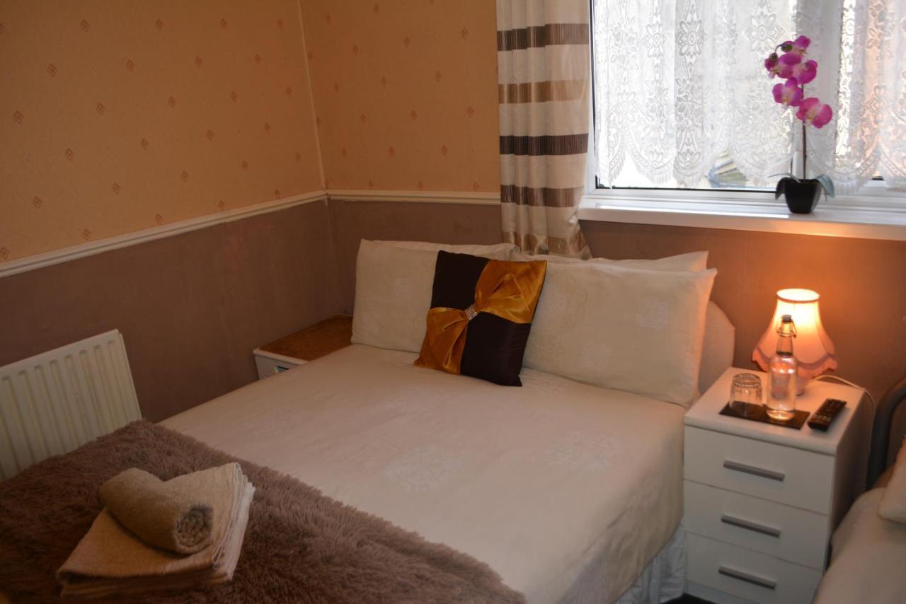 Holm Lea Hotel Blackpool Bagian luar foto